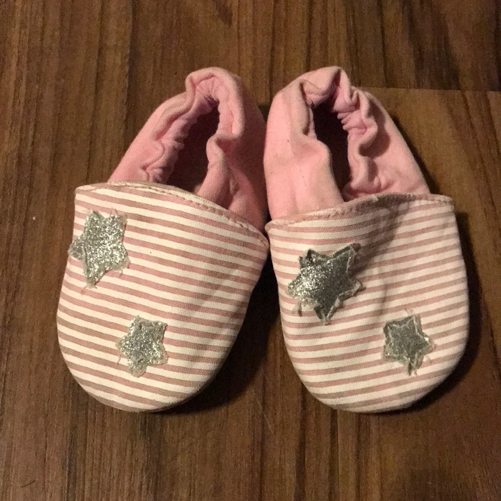 Teeny toes Baby shoes